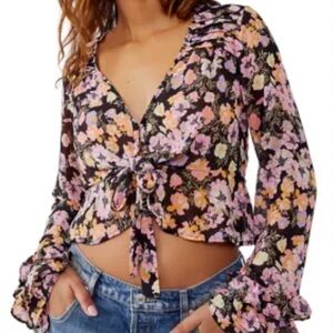 New With Tags Free People gorgeous rufflle blouse